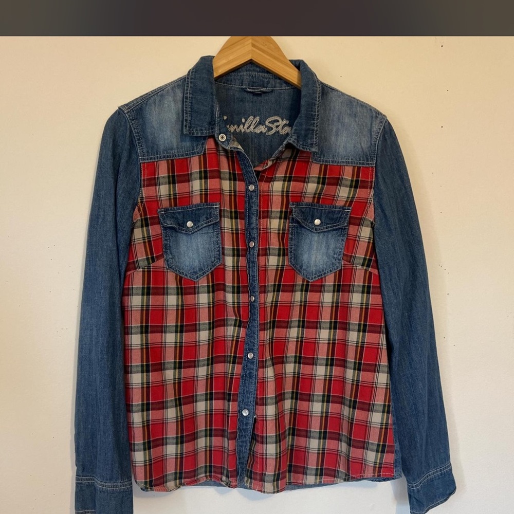 XL Vanilla Star Red Plaid Denim Shirt